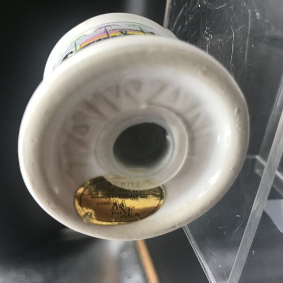 California Universal Studios Hollywood Souvenir Salt and Pepper Shakers - Picture 7 of 8